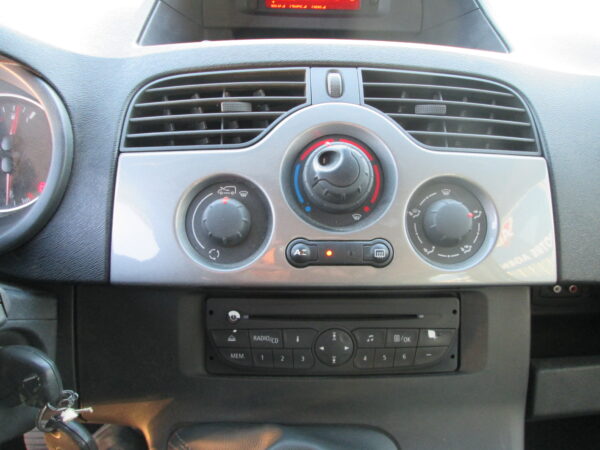 Renault Kangoo 1.6 16V Expression – Image 11